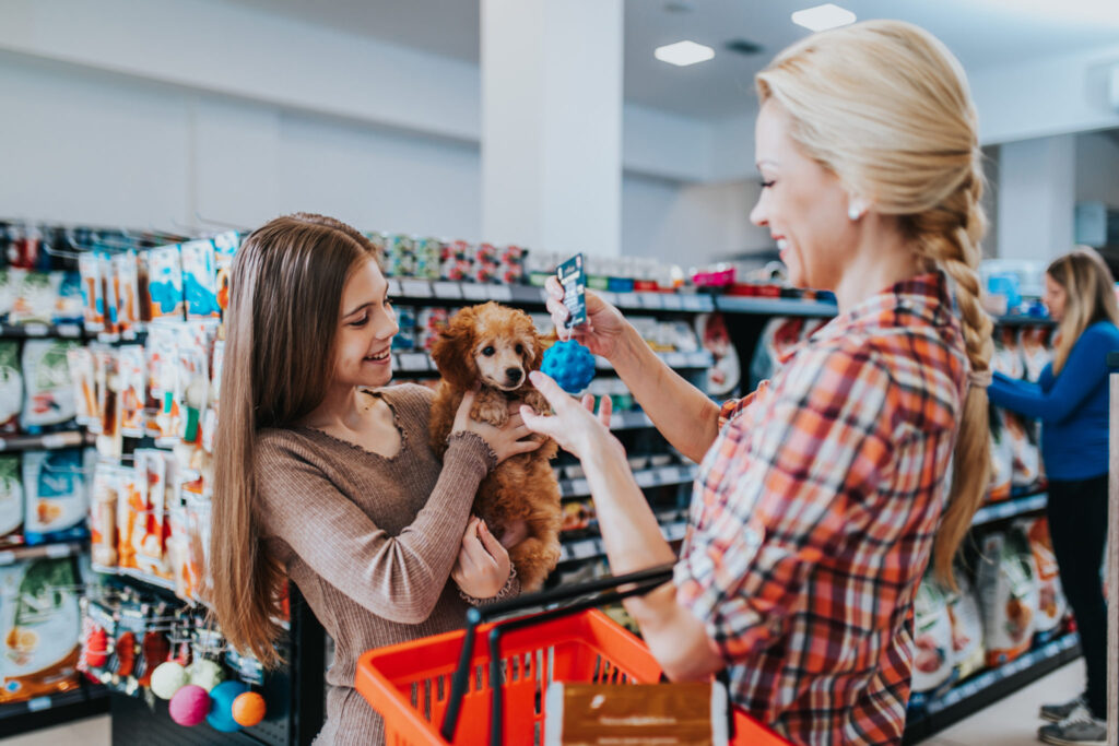 3 Pet Retail Trends Defining Today’s Pet Market [New Data]